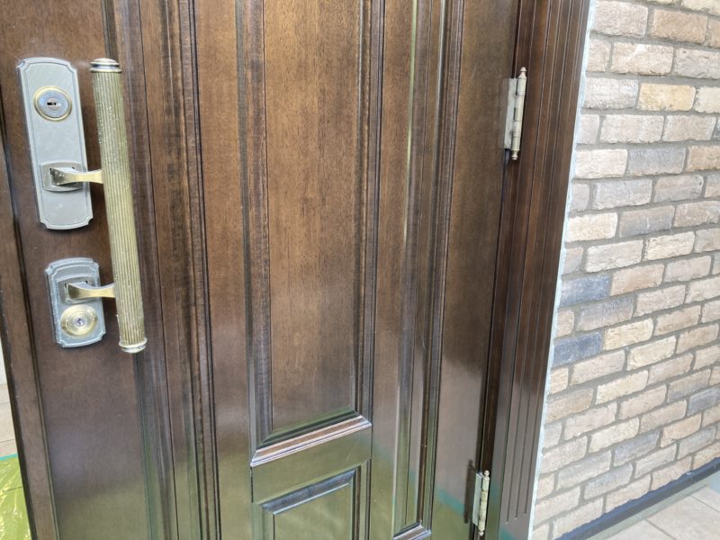 21-20  玄関ドア枠　劣化修理