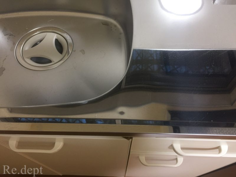 17-68　キッチン鏡面天板補修