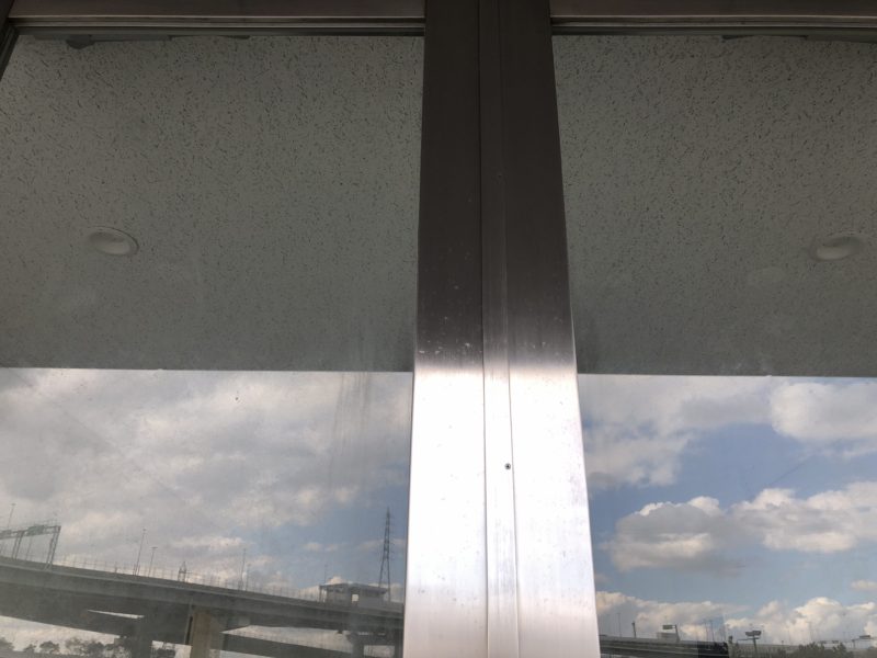 18-28  エンジンドア 再生研磨