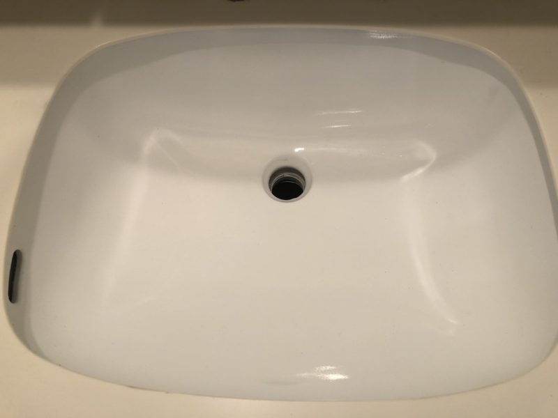 18-98  洗面ボウル 割れ補修