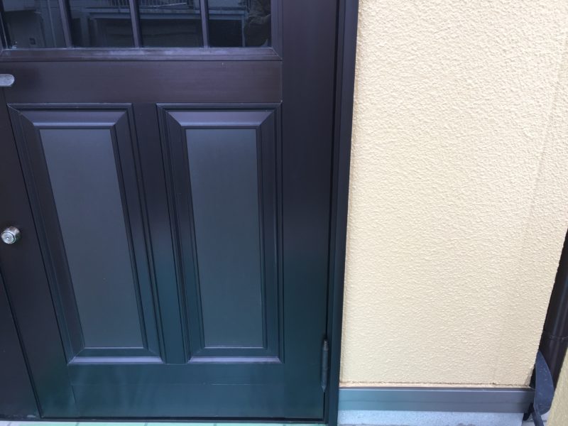 18-15  アルミ玄関ドア 変色補修