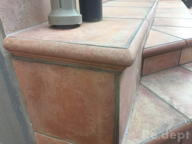 16-45 玄関タイル割れ補修