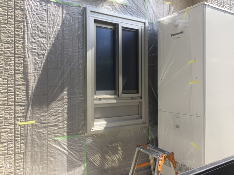 17-71　サッシ色替え塗装