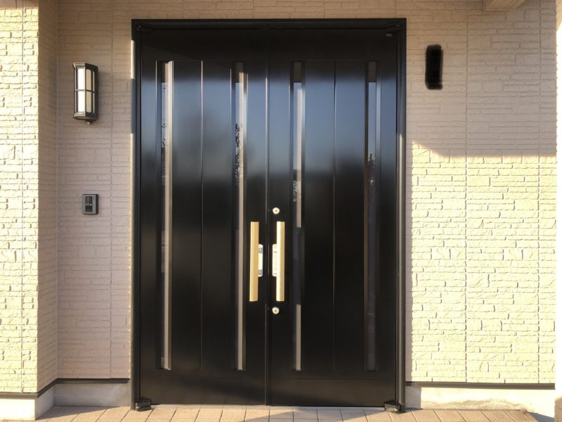 18-122  アルミ玄関ドア 塗装補修