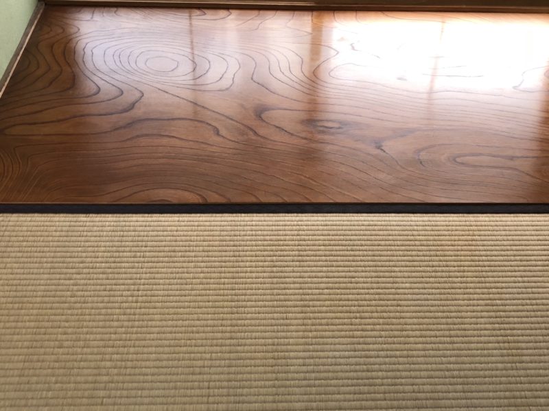 18-46  地板シミ補修