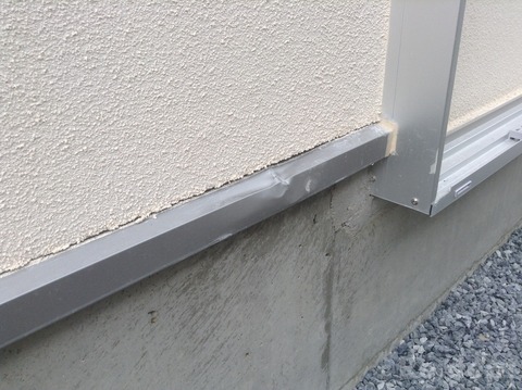 16-13　ガルバリュウムへこみ補修