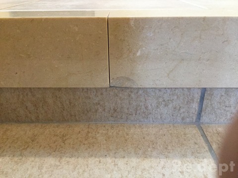 16-36　大理石欠け補修