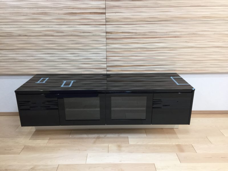 18-41  テレビボード 鏡面すり傷