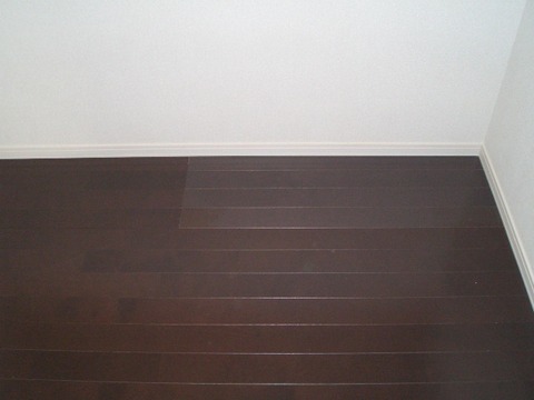 09-6 フロアー色補正