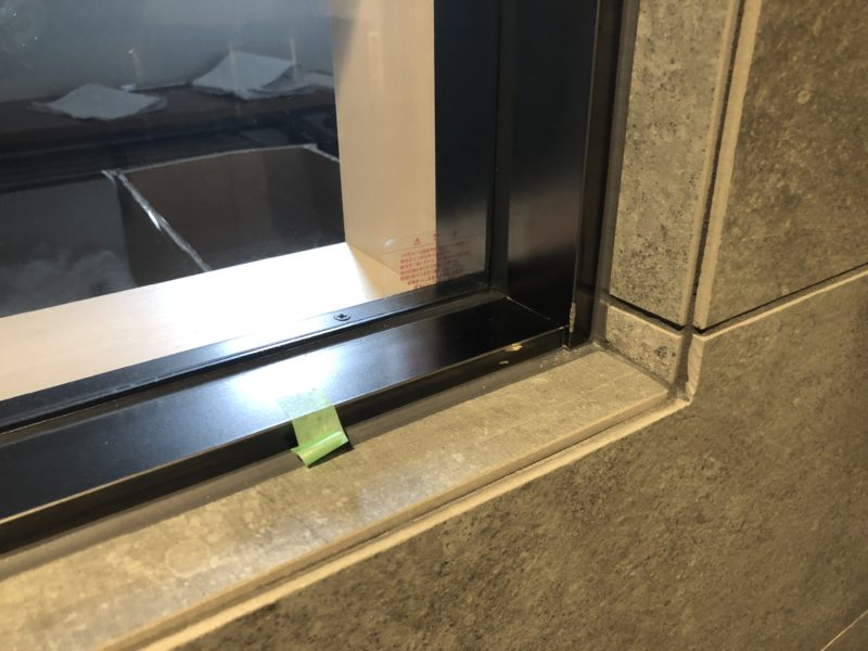 18-107  カラーステンレス へこみ補修