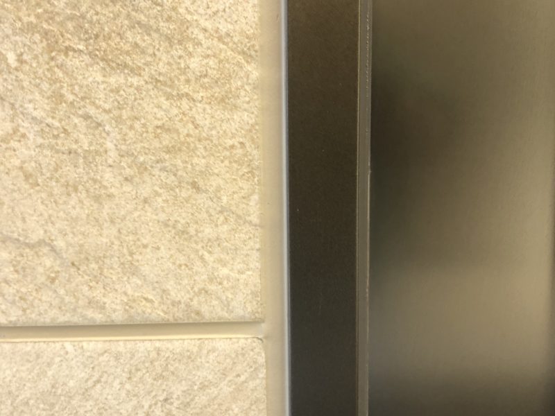 18-125  カラーステンレス キズ補修