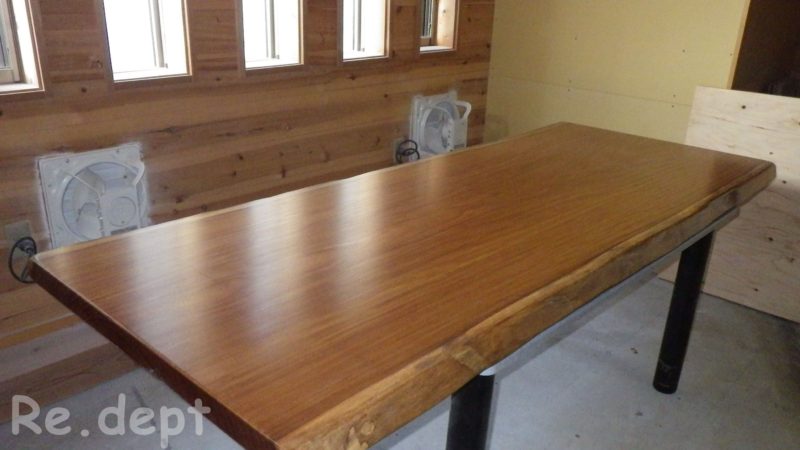 13-34　テーブル塗装