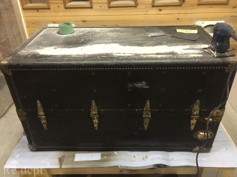 17-85　OSHKOSHトランク修理