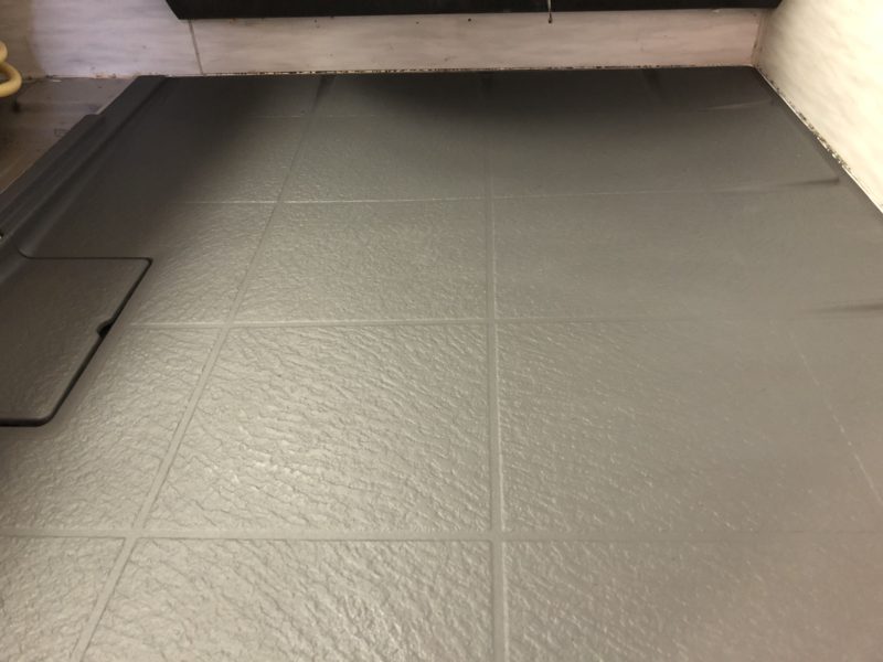18-101   ユニットバス 床 塗装補修