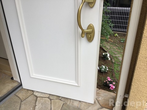 16-49　玄関ドア錆補修