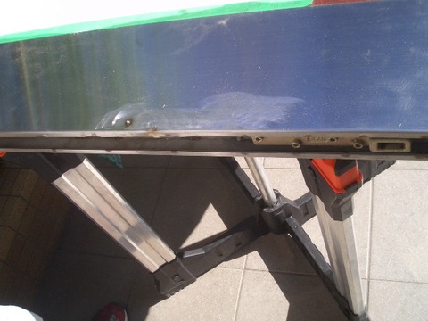 08-12  ステンレスドアへこみ