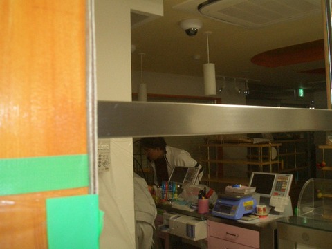 09-3　ステンレスへこみ補修