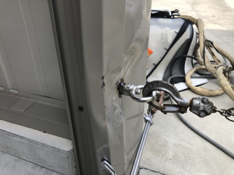 19-64  ガレージへこみ補修