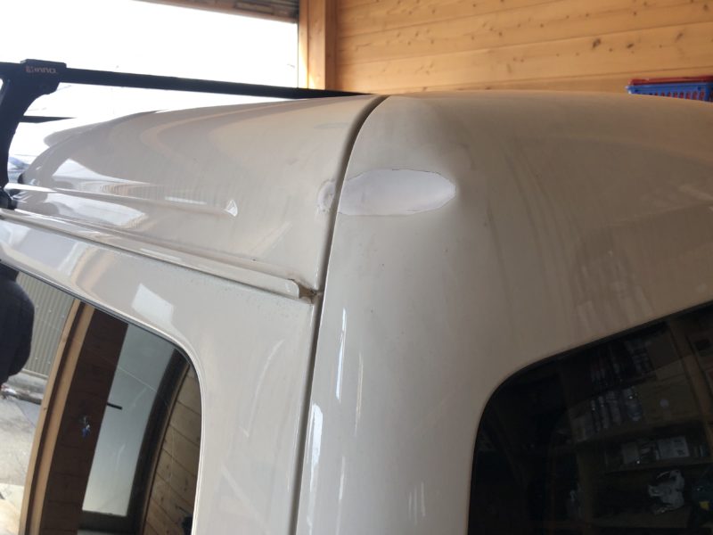 19-43  ハイジェット へこみ補修