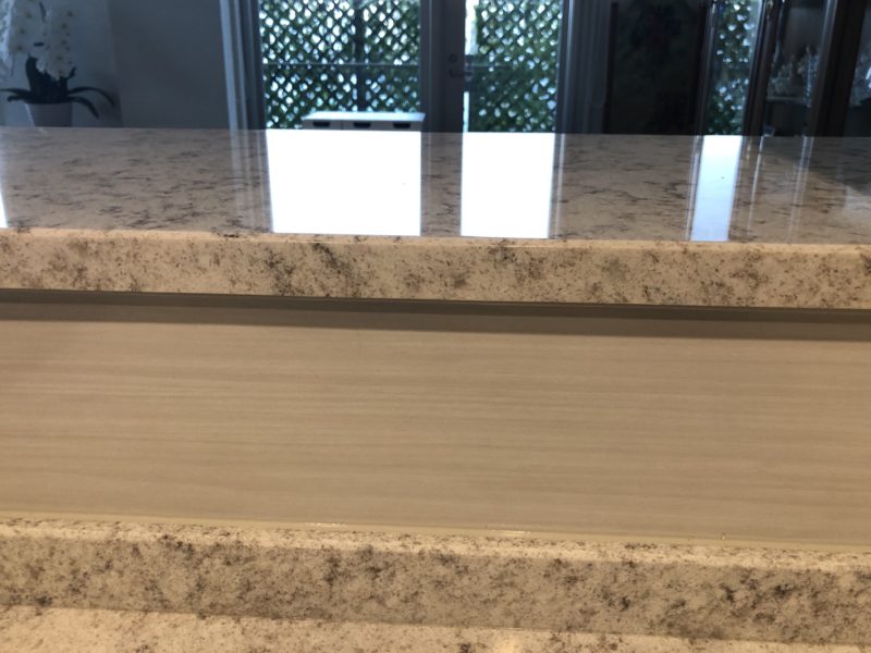 19-73  フィオレストーン 研磨補修