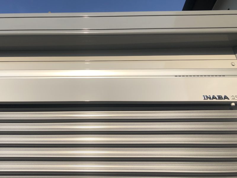 19-61  ガレージ へこみ補修