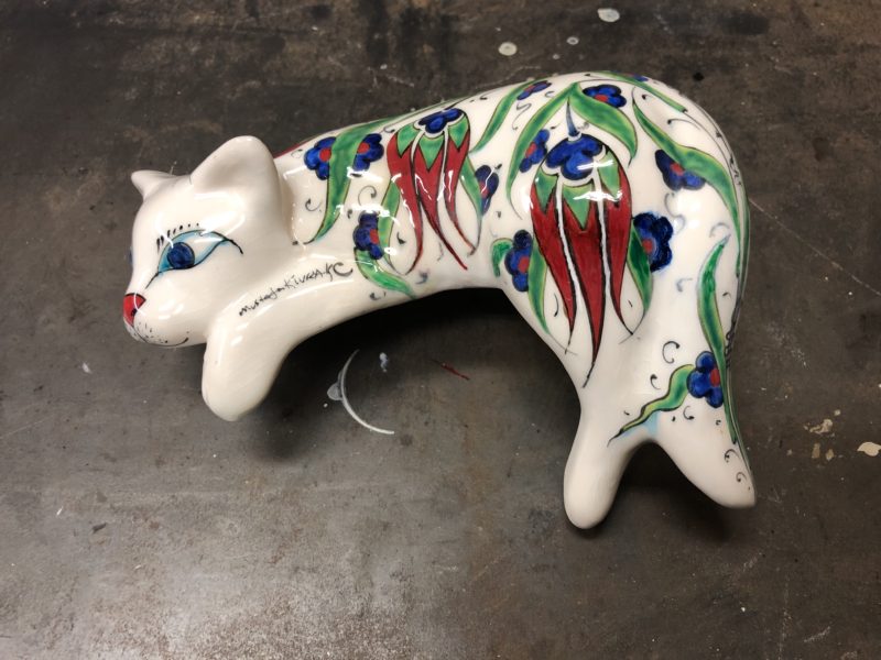 19-52  ネコ陶器割れ修理