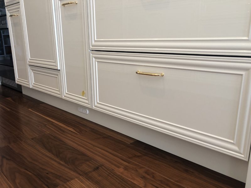 19-74  キッチン扉 キズ補修