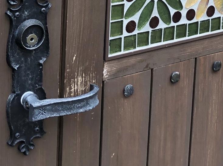 19-46  門扉 すり傷 補修