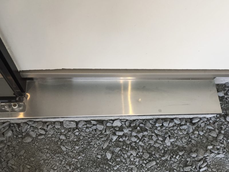 15-1 ステンレス へこみ補修