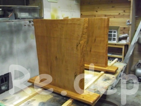 13-22 テーブル塗装