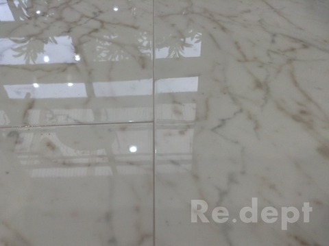 16-93 鏡面フロアーへこみ補修