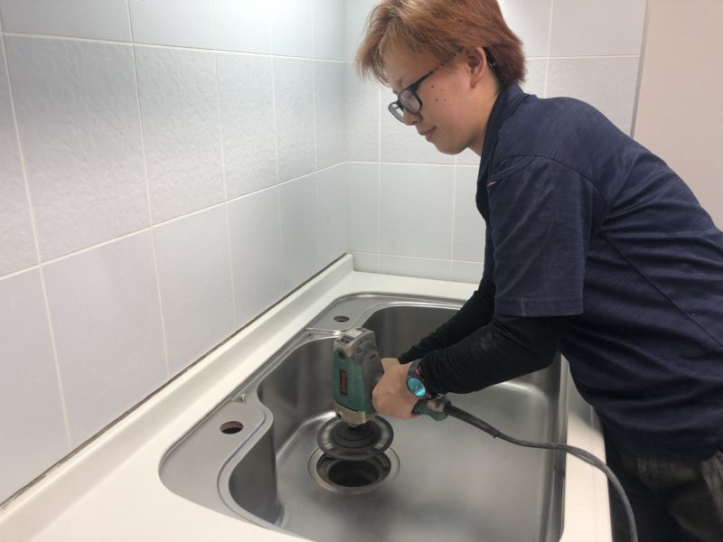 19-94 シンク磨き