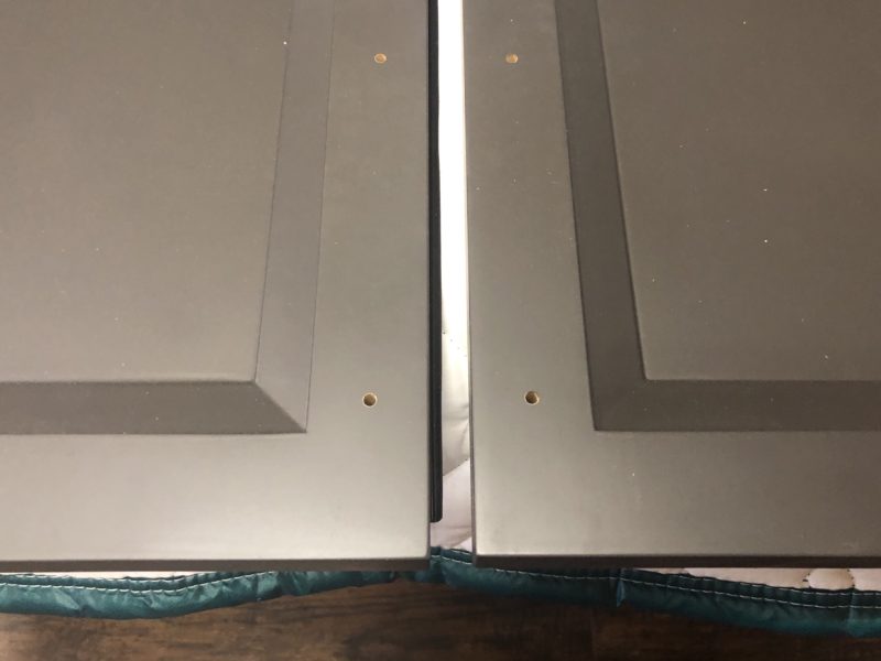 19-82 扉 ビス穴 補修