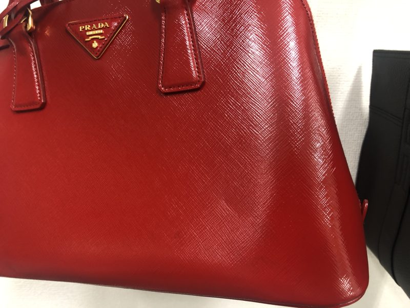16-21 エナメルバッグ シミ補修
