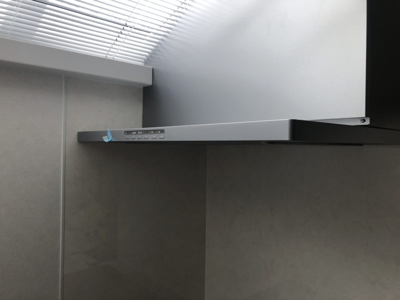 20-07  レンジフードキズ補修