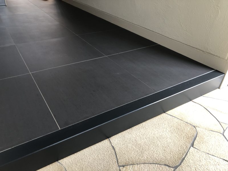 20-46 玄関框 色替え塗装