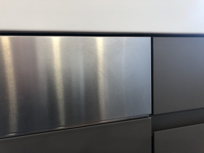 20-54 ミーレ食洗器 キズ補修