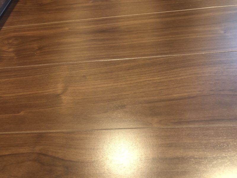 20-13 フロアーキズ補修