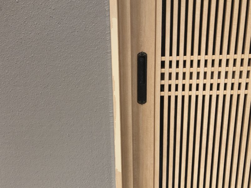 20-04  玄関ドア枠 キズ補修 加古川市