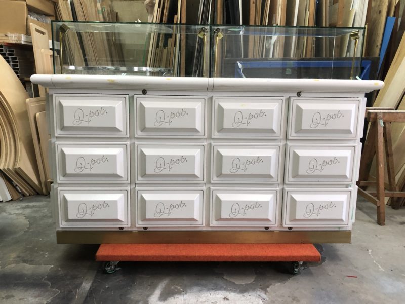 20-51 店舗什器 リフレッシュ塗装