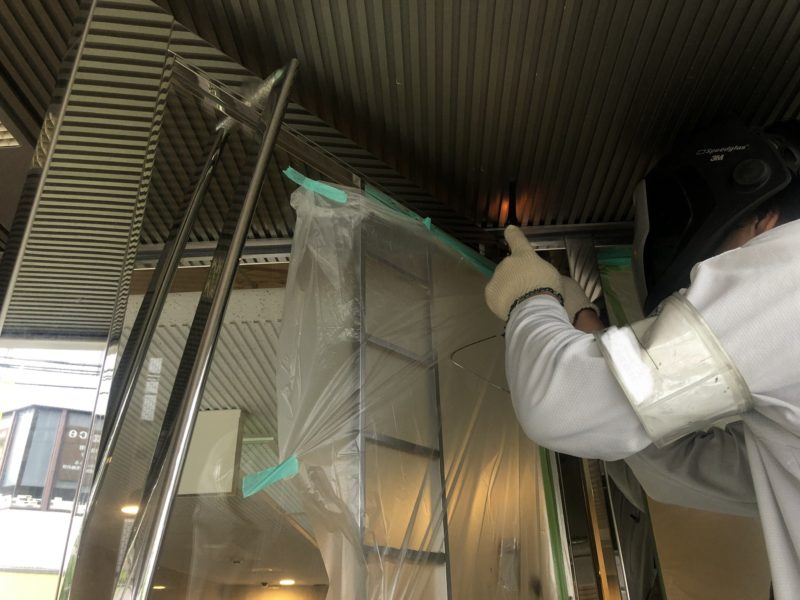 20-135 鏡面ステンレスへこみ補修