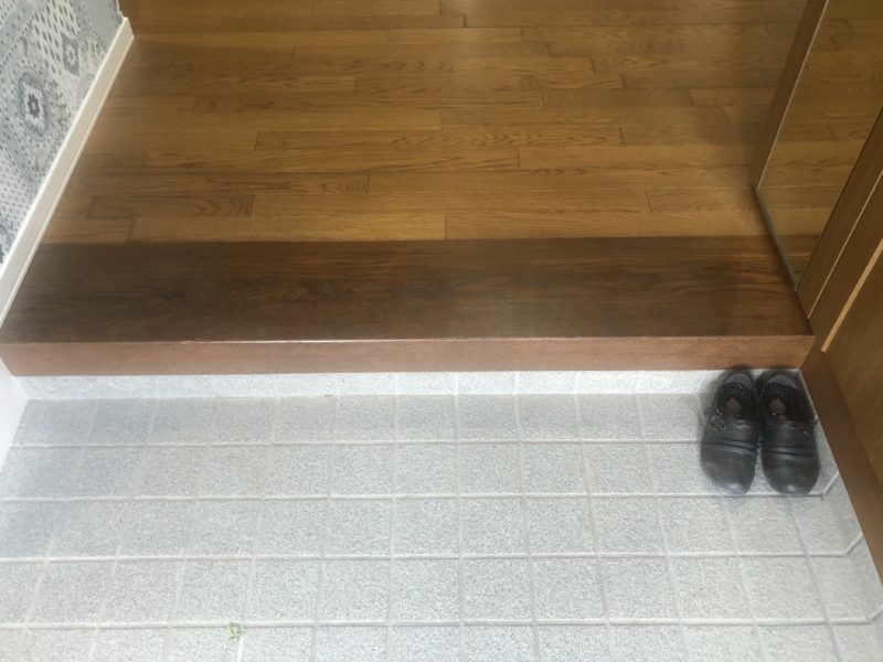 20-134 玄関框　再塗装