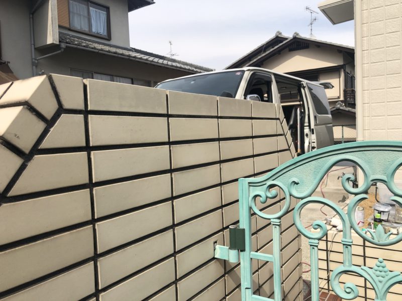 20-131 タイル割れ補修