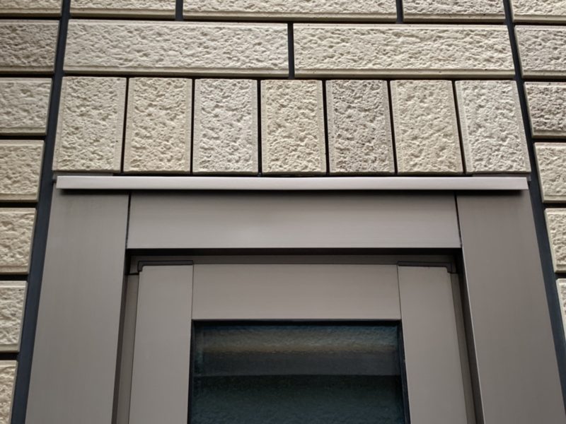 20-78 アルミサッシへこみ補修