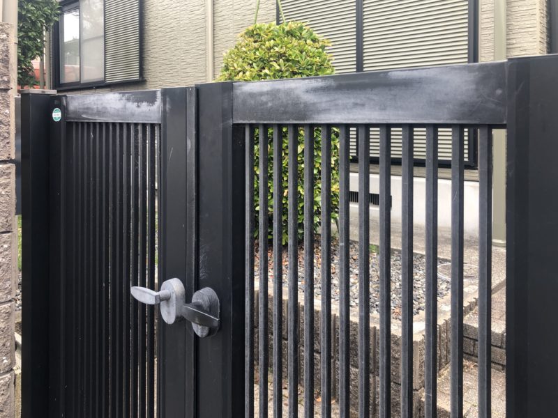 20-113 アルミ門扉　再塗装