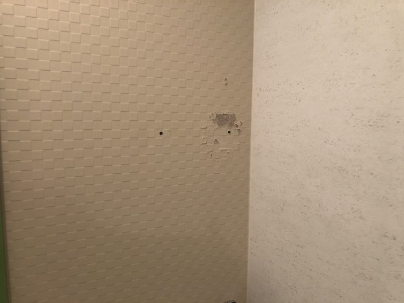 20-94 ユニットバス　パネル補修