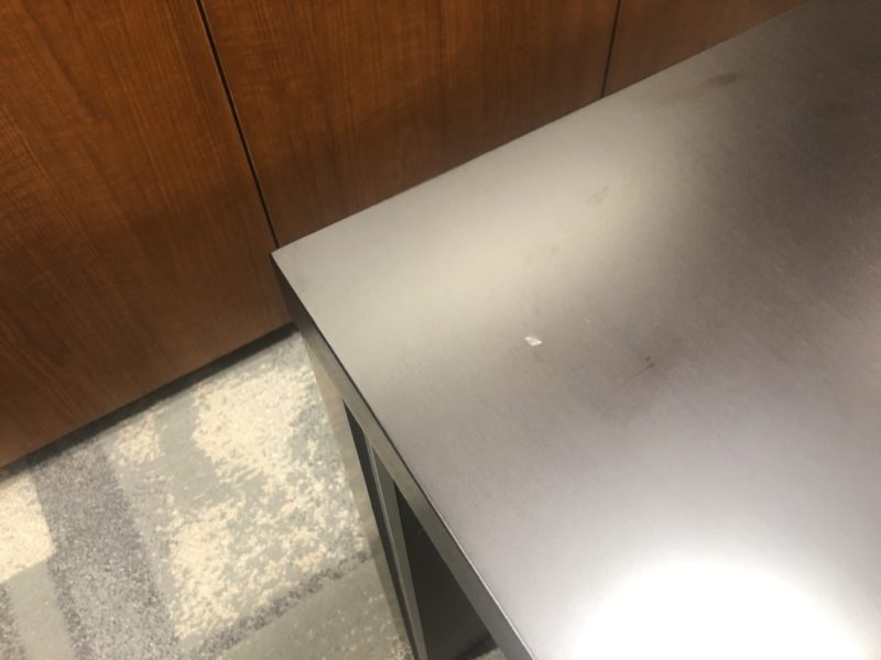 20-114 テーブル　キズ補修