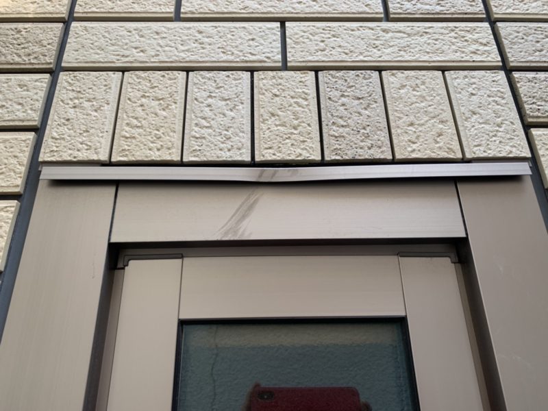 20-78 アルミサッシへこみ補修