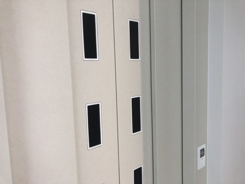 20-90 エレベーターガラスビート色替え塗装