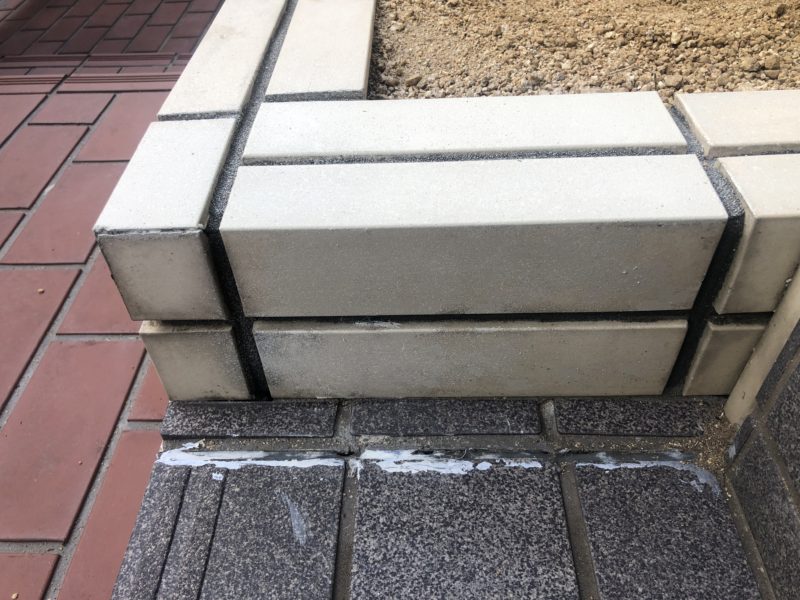 20-131 タイル割れ補修